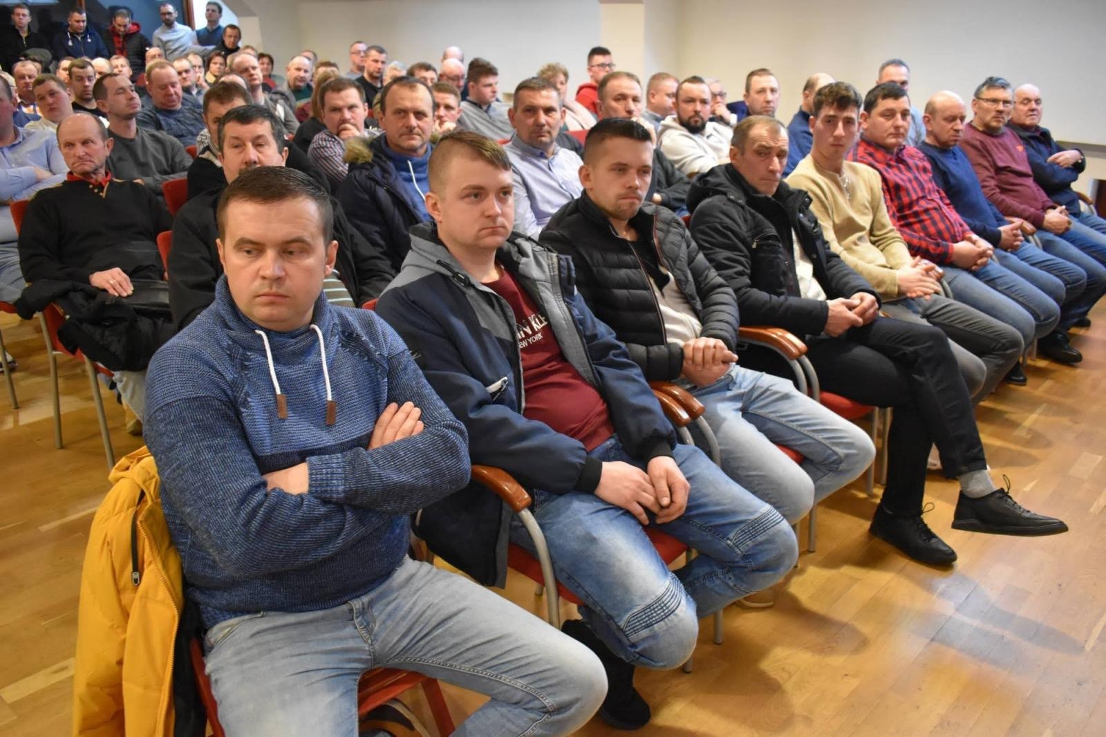 Zdjęcie w galerii na portalu naszraciborz.pl: Rolnicy ziemi raciborskiej rozbili bank. Zyskali dostęp do ponad 2100 ha gruntów wiadomości z regionu