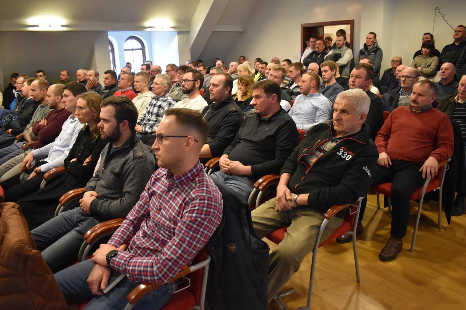 Zdjęcie w galerii na portalu naszraciborz.pl: Rolnicy ziemi raciborskiej rozbili bank. Zyskali dostęp do ponad 2100 ha gruntów wiadomości z regionu