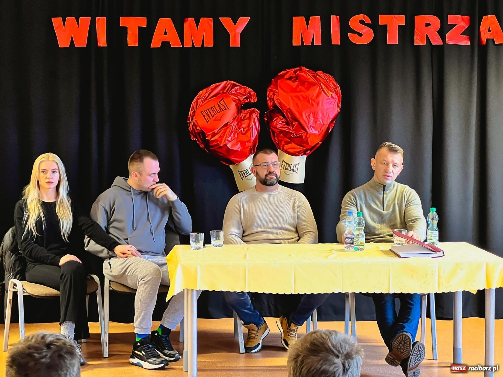 Zdjęcie w galerii na portalu naszraciborz.pl: Czujesz strach, nie walcz! Tomasz Adamek w Raciborzu wiadomości z regionu