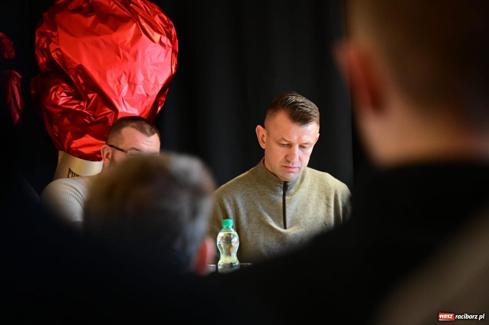 Zdjęcie w galerii na portalu naszraciborz.pl: Czujesz strach, nie walcz! Tomasz Adamek w Raciborzu wiadomości z regionu