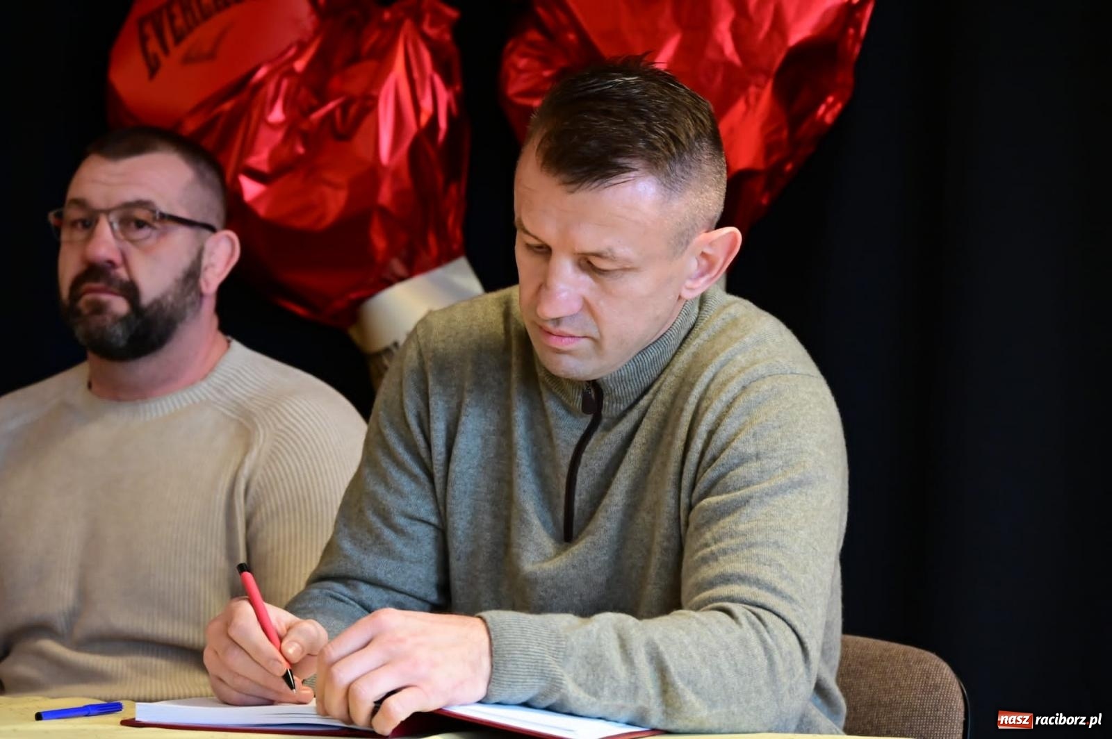 Zdjęcie w galerii na portalu naszraciborz.pl: Czujesz strach, nie walcz! Tomasz Adamek w Raciborzu wiadomości z regionu