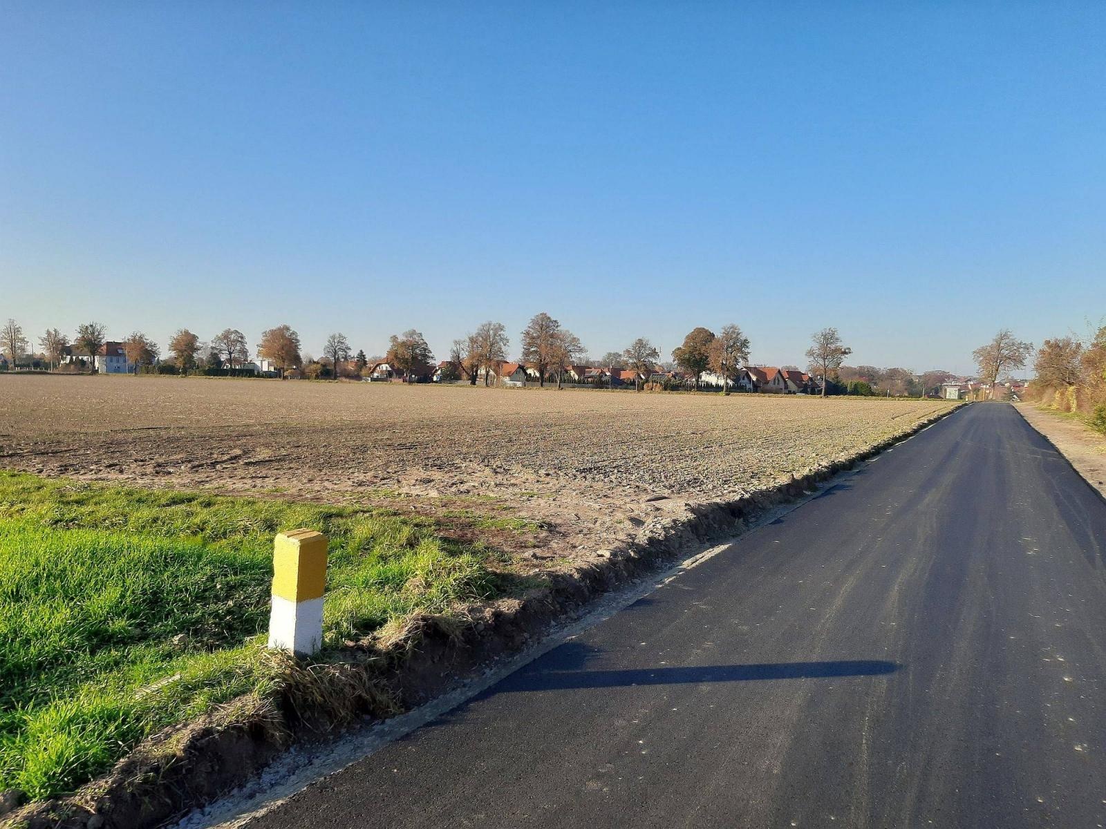 Zdjęcie w galerii na portalu naszraciborz.pl: Tu na razie jest ściernisko, ale będzie San Francisco [INTERWENCJA] wiadomości z regionu