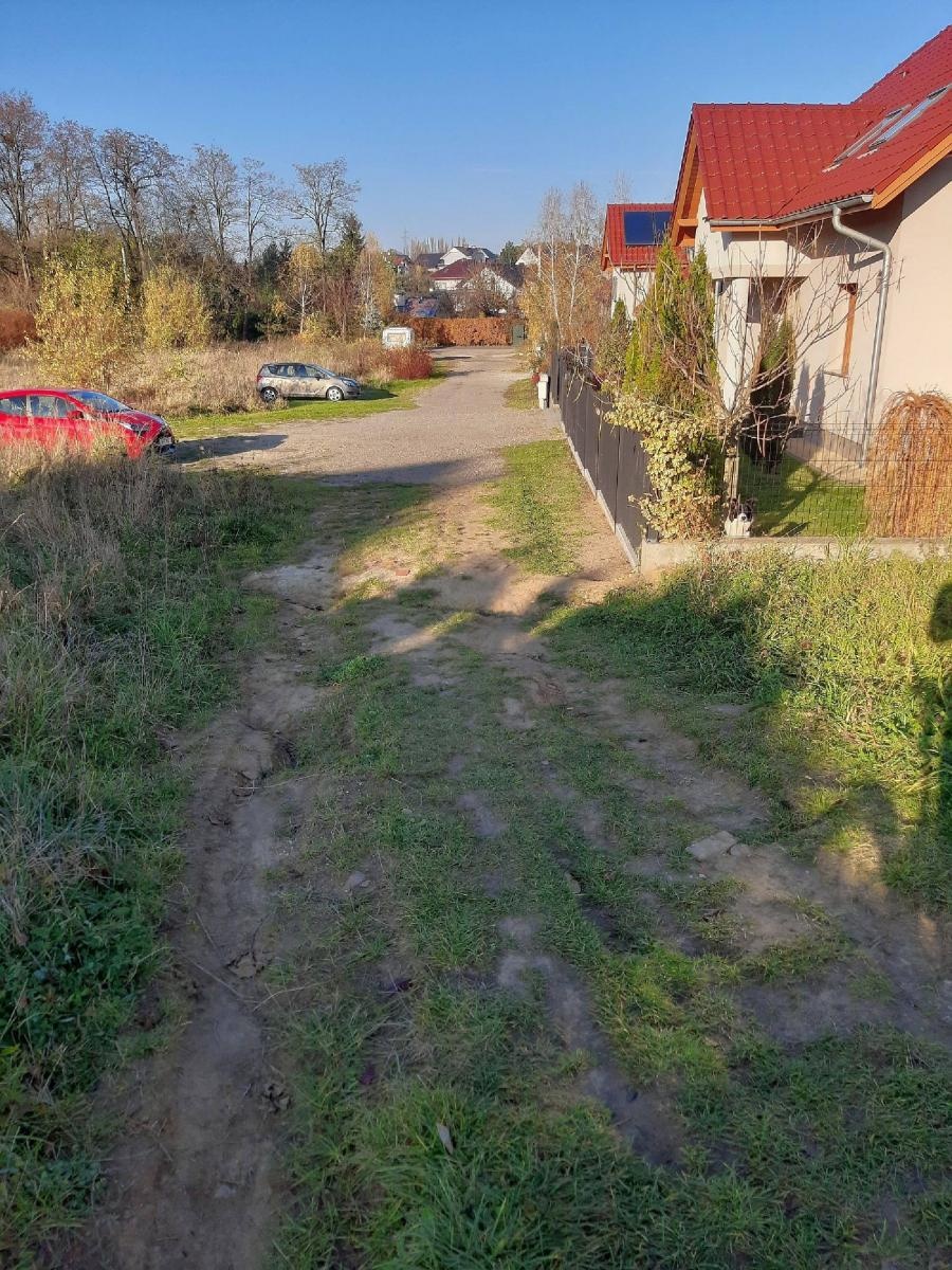 Zdjęcie w galerii na portalu naszraciborz.pl: Tu na razie jest ściernisko, ale będzie San Francisco [INTERWENCJA] wiadomości z regionu