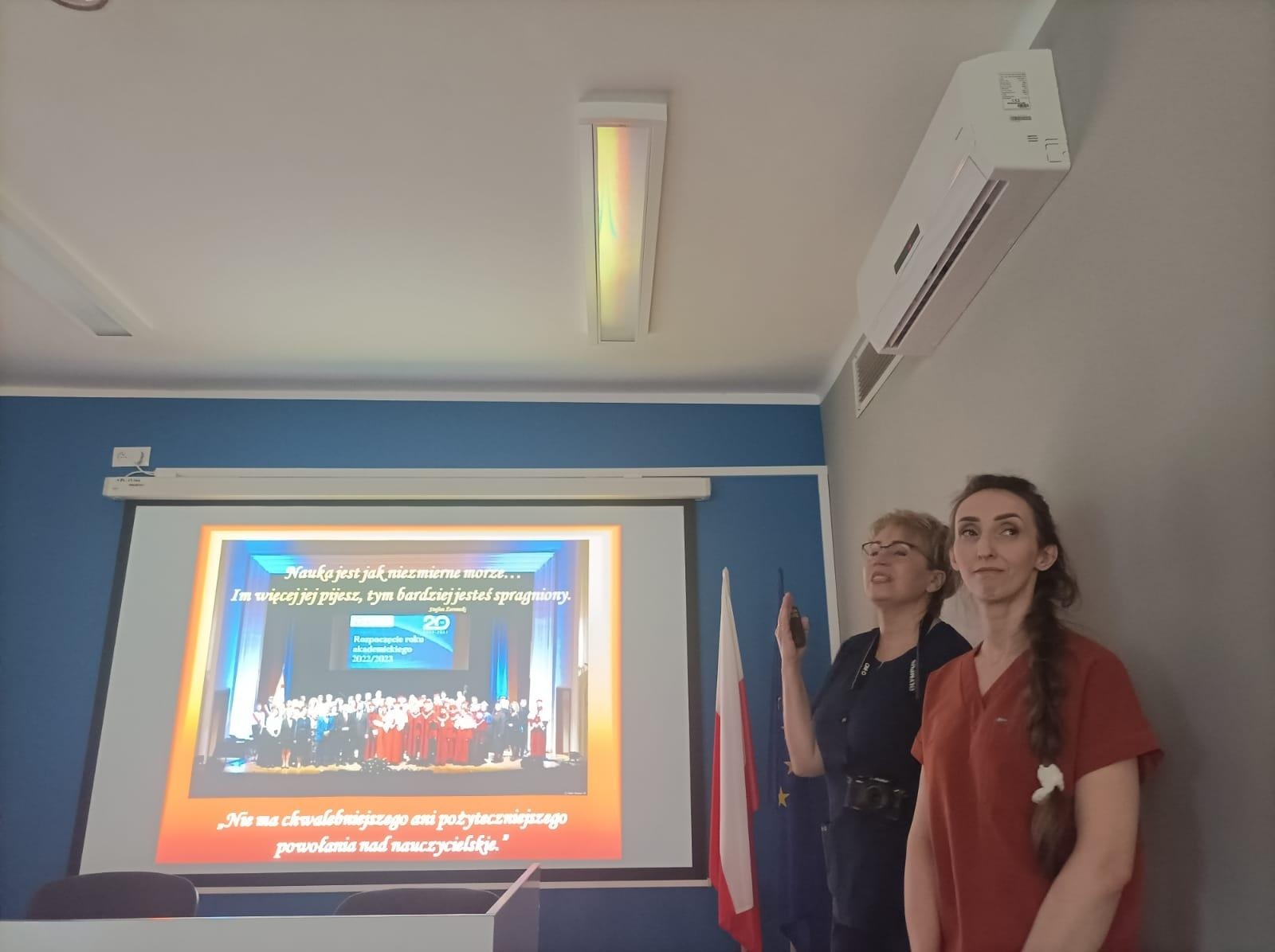 Zdjęcie w galerii na portalu naszraciborz.pl: Raciborscy uczniowie szkół średnich poznali MCSM w Raciborzu wiadomości z regionu