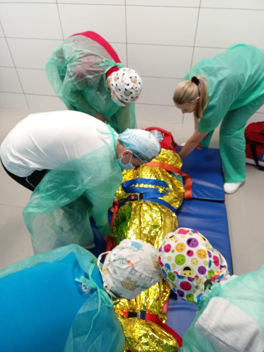 Zdjęcie w galerii na portalu naszraciborz.pl: Raciborscy uczniowie szkół średnich poznali MCSM w Raciborzu wiadomości z regionu