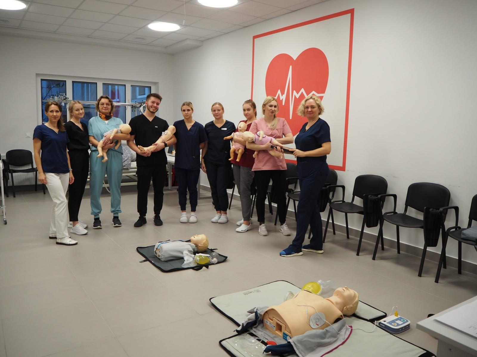 Zdjęcie w galerii na portalu naszraciborz.pl: Raciborscy uczniowie szkół średnich poznali MCSM w Raciborzu wiadomości z regionu