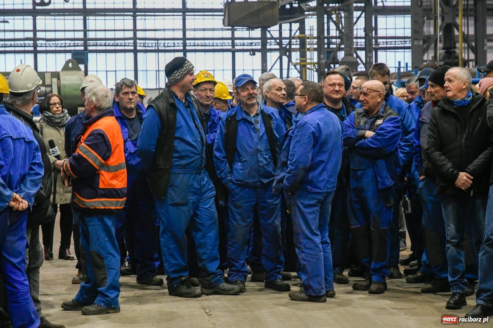 Zdjęcie w galerii na portalu naszraciborz.pl: Związkowcy z Rafako napisali list do premiera Tuska. Korespondencja wyciekła do mediów. Mowa o możliwej upadłości wiadomości z regionu