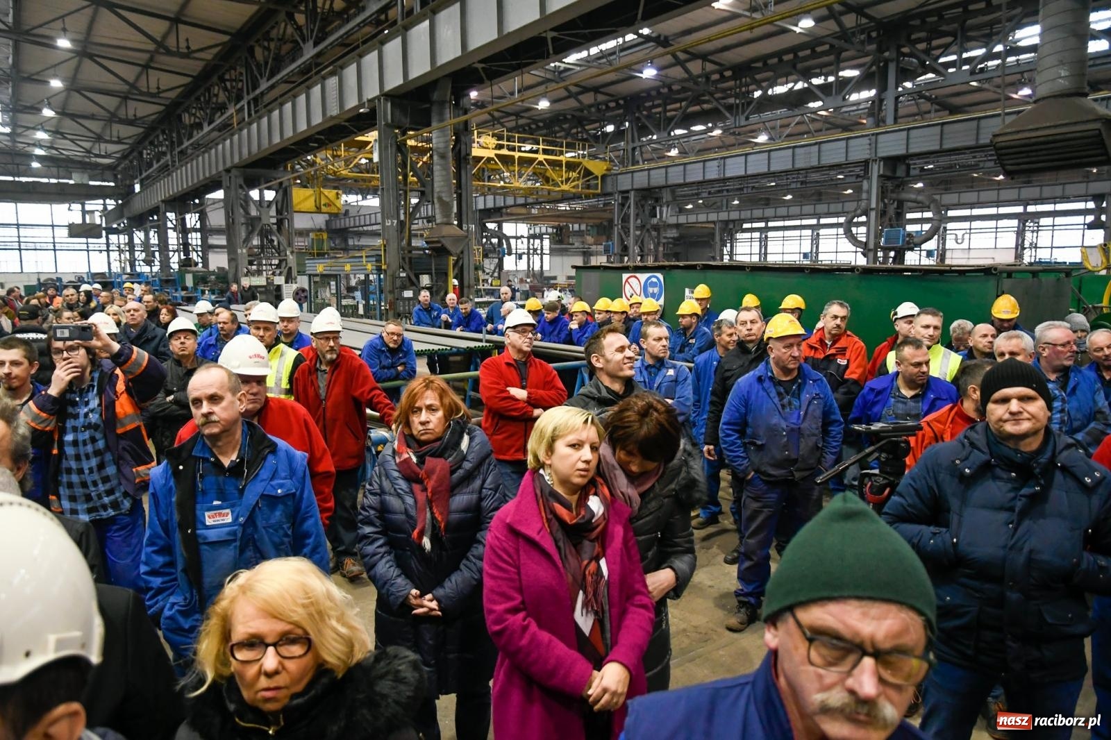 Zdjęcie w galerii na portalu naszraciborz.pl: Związkowcy z Rafako napisali list do premiera Tuska. Korespondencja wyciekła do mediów. Mowa o możliwej upadłości wiadomości z regionu