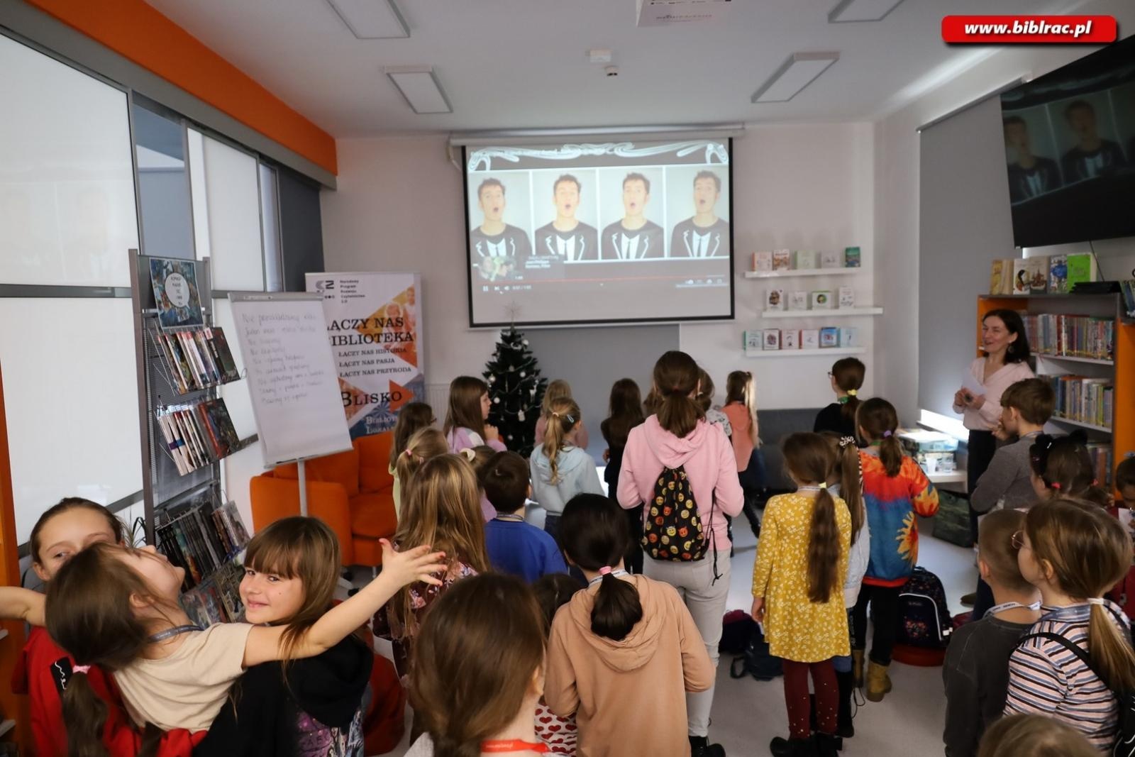 Zdjęcie w galerii na portalu naszraciborz.pl: Filmowe Ferie z raciborską Biblioteką na półmetku wiadomości z regionu