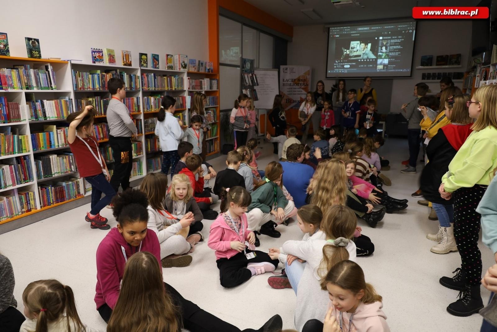 Zdjęcie w galerii na portalu naszraciborz.pl: Filmowe Ferie z raciborską Biblioteką na półmetku wiadomości z regionu