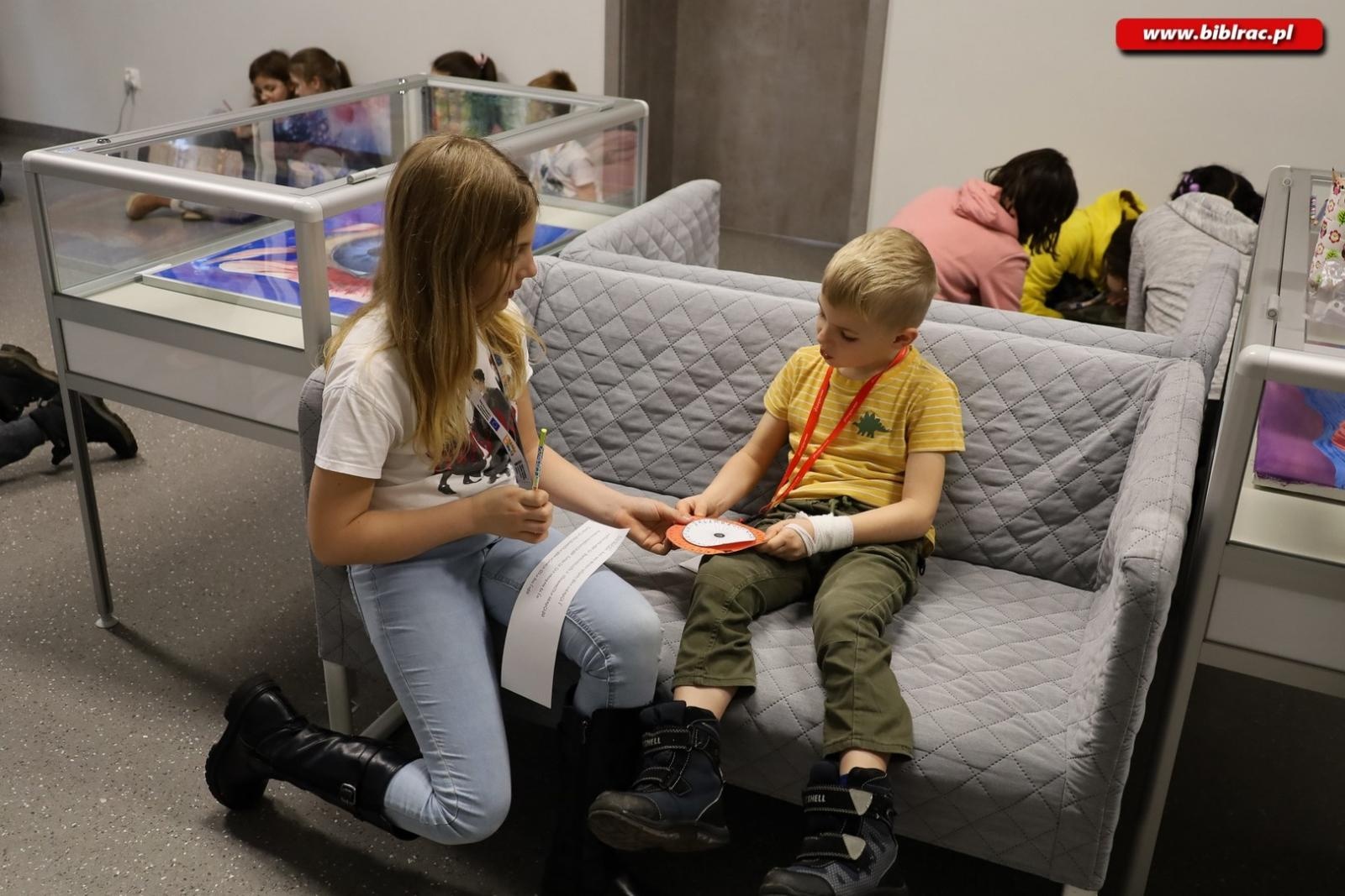 Zdjęcie w galerii na portalu naszraciborz.pl: Filmowe Ferie z raciborską Biblioteką na półmetku wiadomości z regionu