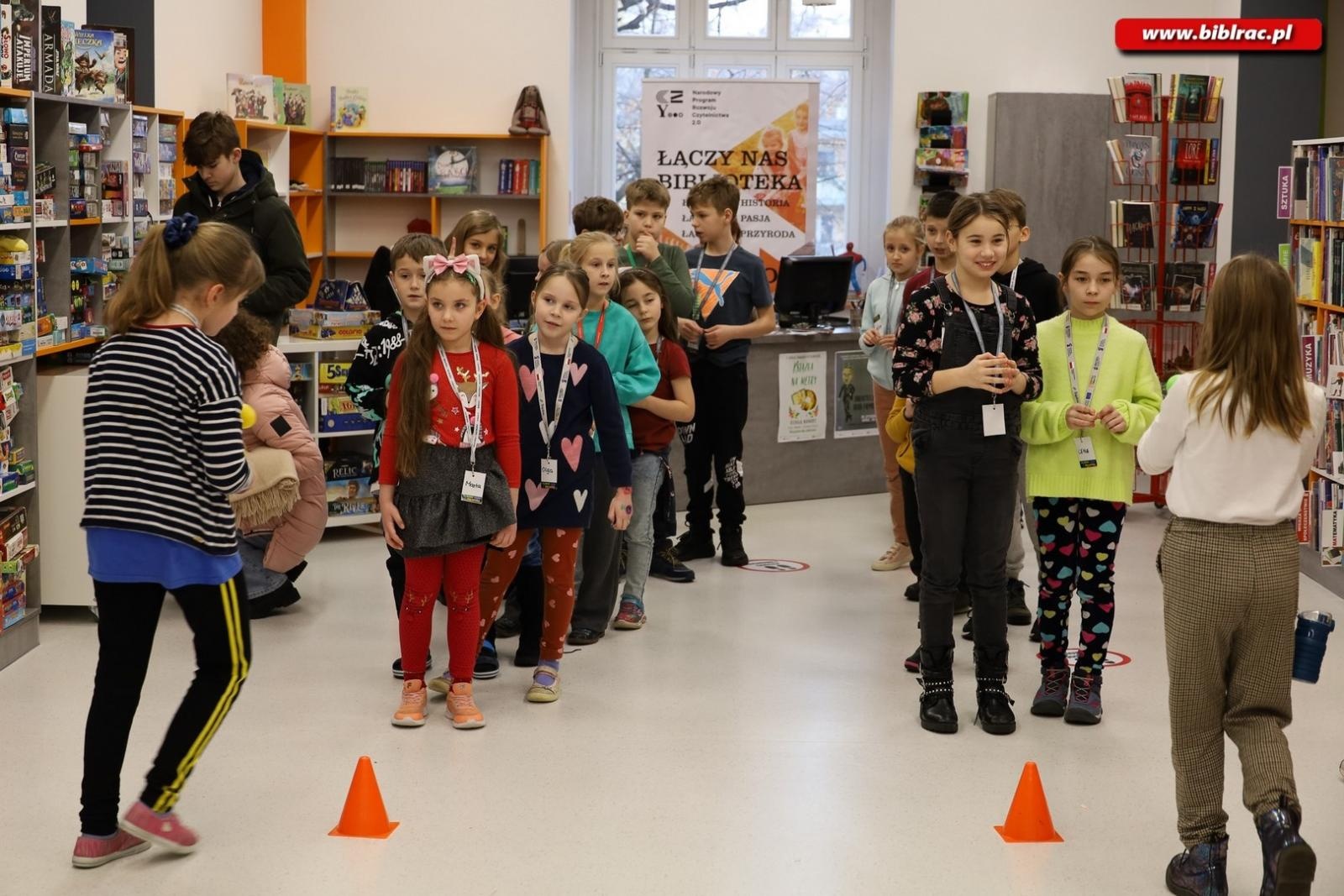 Zdjęcie w galerii na portalu naszraciborz.pl: Filmowe Ferie z raciborską Biblioteką na półmetku wiadomości z regionu