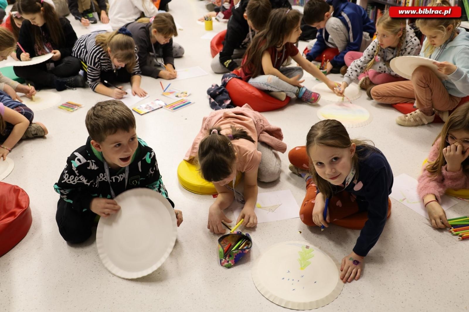 Zdjęcie w galerii na portalu naszraciborz.pl: Filmowe Ferie z raciborską Biblioteką na półmetku wiadomości z regionu