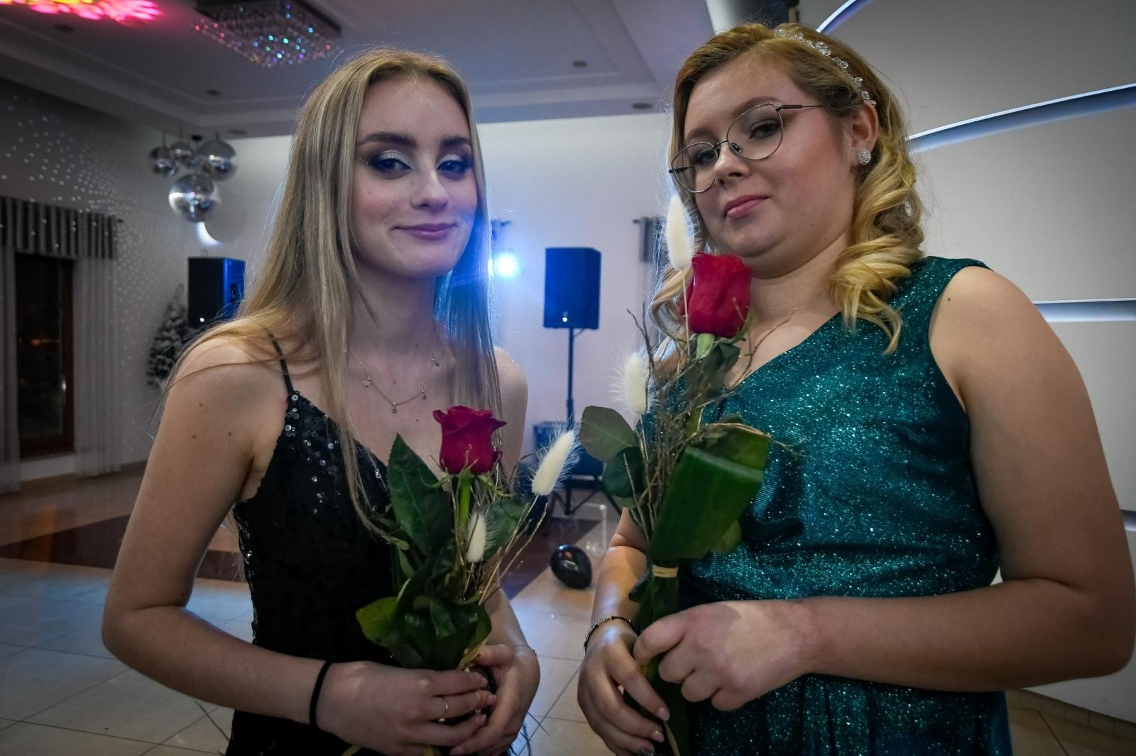 Zdjęcie w galerii na portalu naszraciborz.pl: Studniówka Diecezjalnego LO w Raciborzu [FOTO i WIDEO] wiadomości z regionu