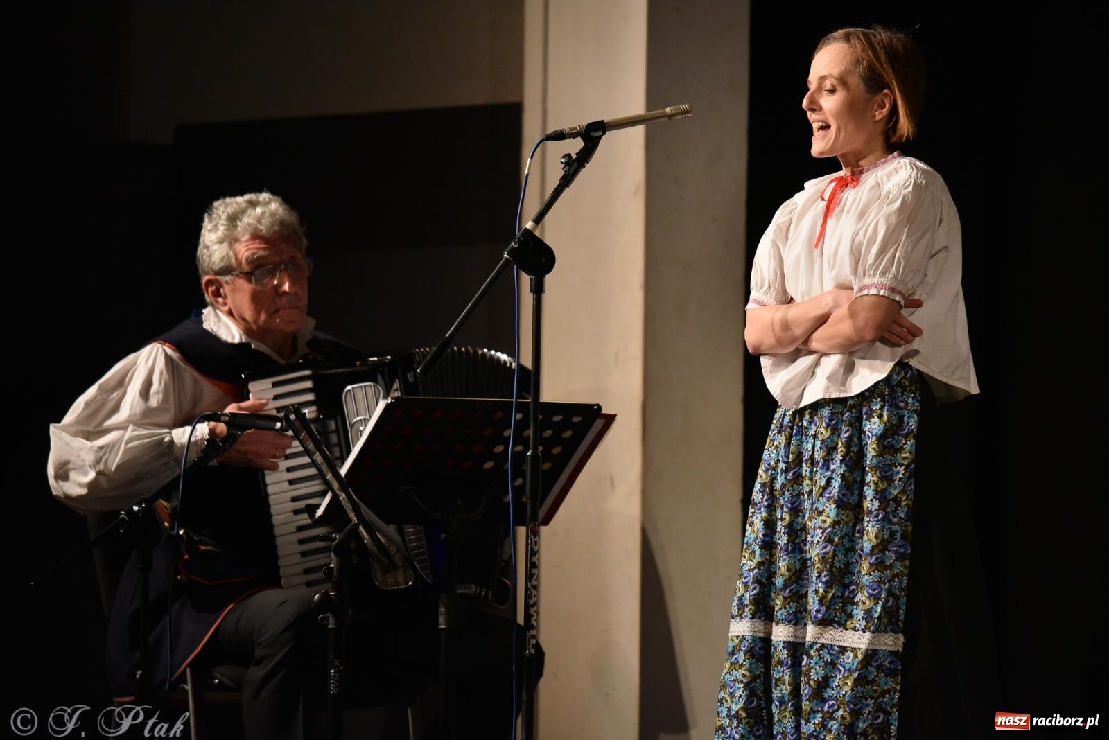 Zdjęcie w galerii na portalu naszraciborz.pl: Czesko-polski koncert kolędowy w Strzesze wiadomości z regionu