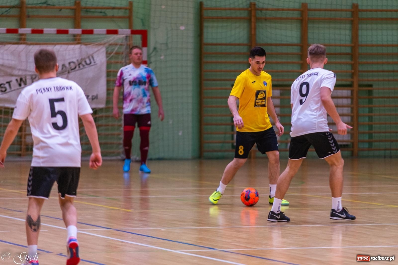 Zdjęcie w galerii na portalu naszraciborz.pl: Pierwszoligowe emocje w HLPN [FOTO] wiadomości z regionu