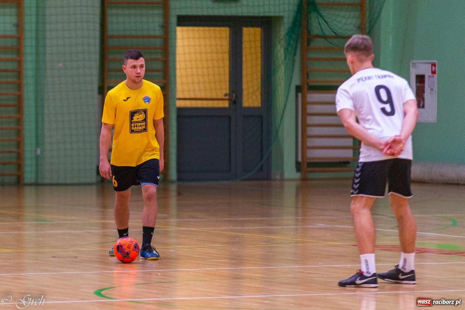 Zdjęcie w galerii na portalu naszraciborz.pl: Pierwszoligowe emocje w HLPN [FOTO] wiadomości z regionu