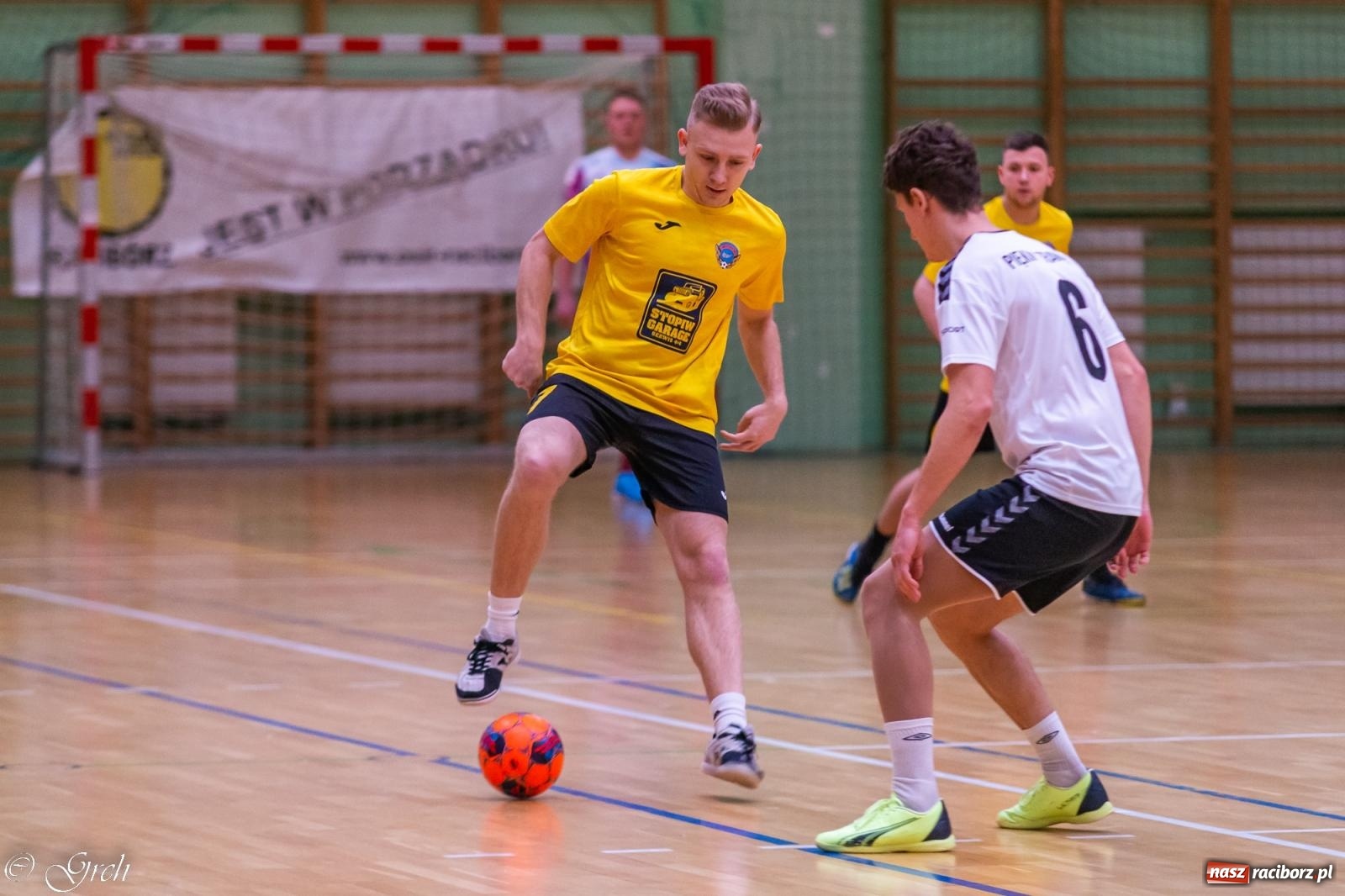 Zdjęcie w galerii na portalu naszraciborz.pl: Pierwszoligowe emocje w HLPN [FOTO] wiadomości z regionu