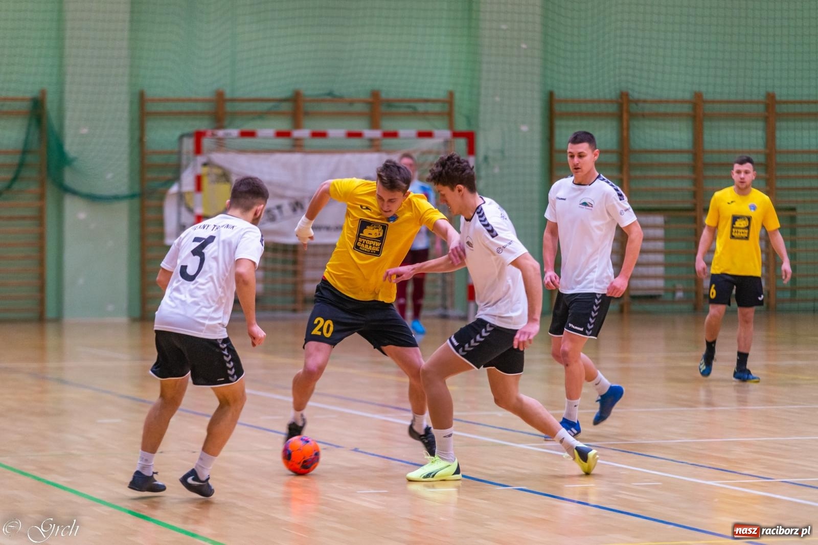 Zdjęcie w galerii na portalu naszraciborz.pl: Pierwszoligowe emocje w HLPN [FOTO] wiadomości z regionu