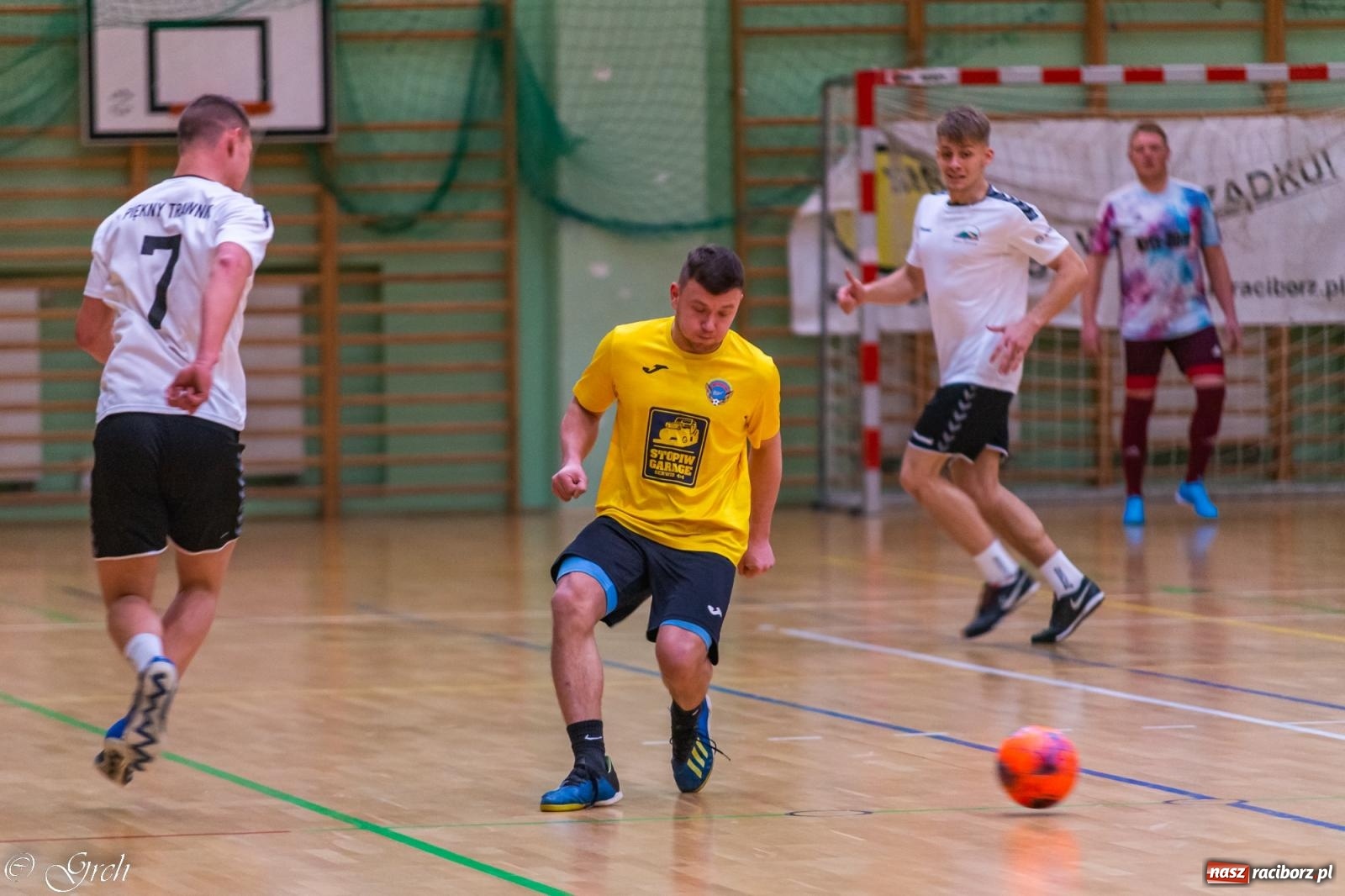 Zdjęcie w galerii na portalu naszraciborz.pl: Pierwszoligowe emocje w HLPN [FOTO] wiadomości z regionu