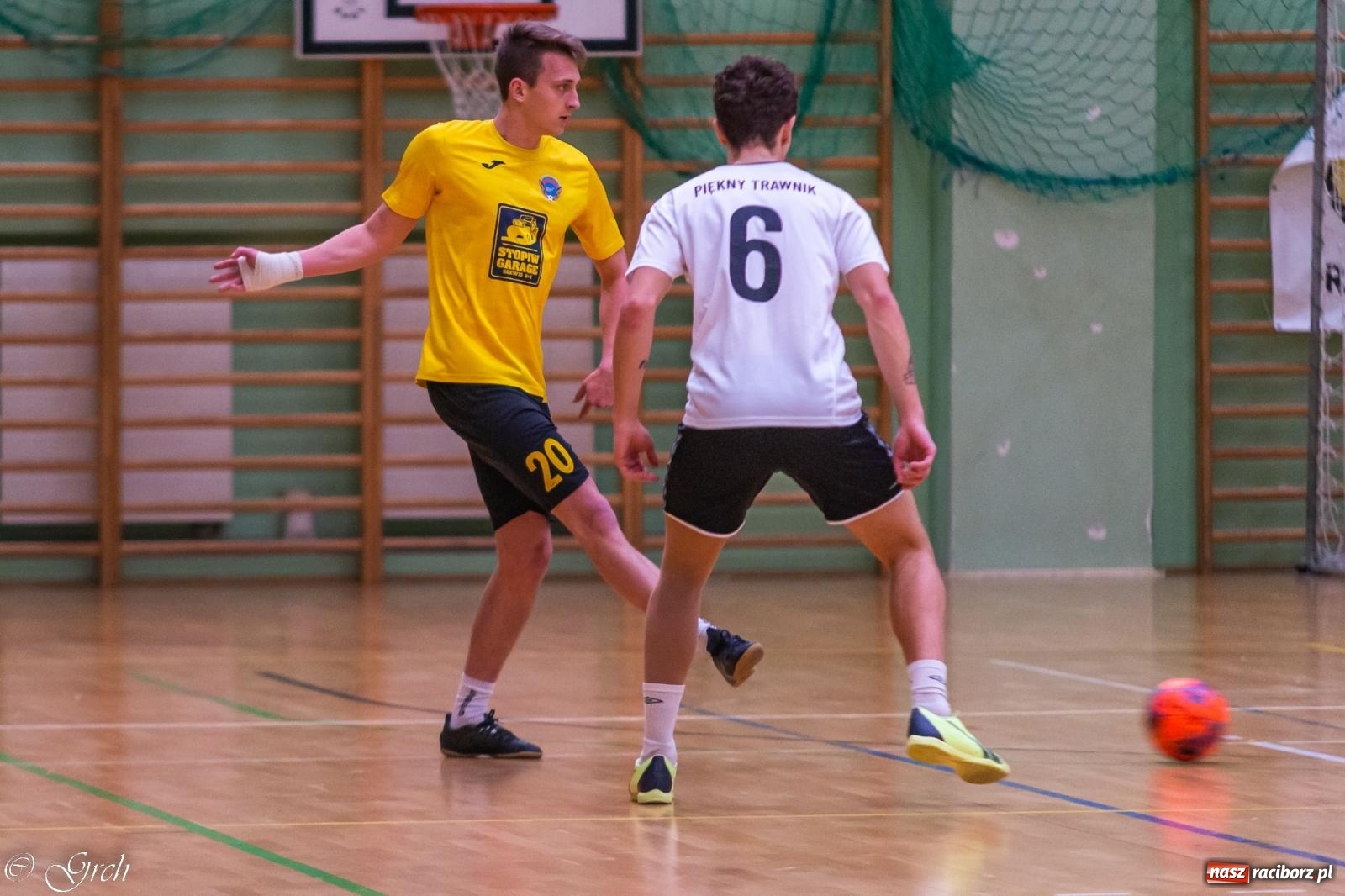 Zdjęcie w galerii na portalu naszraciborz.pl: Pierwszoligowe emocje w HLPN [FOTO] wiadomości z regionu