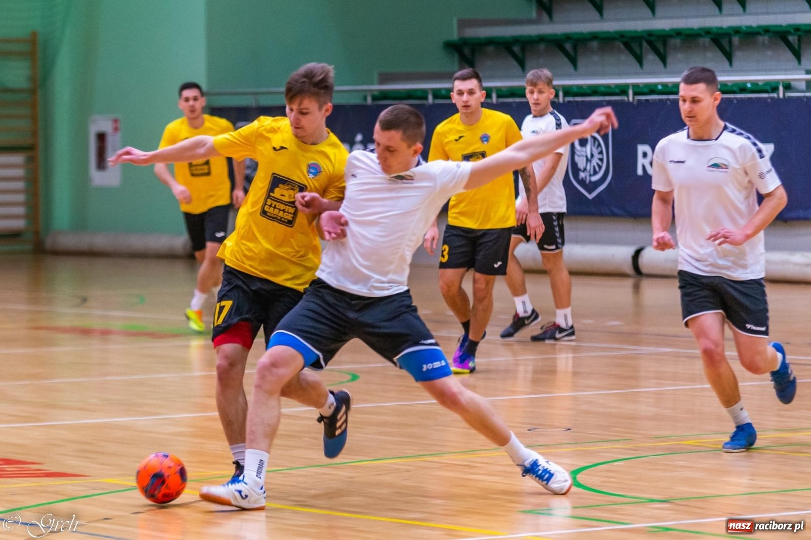 Zdjęcie w galerii na portalu naszraciborz.pl: Pierwszoligowe emocje w HLPN [FOTO] wiadomości z regionu