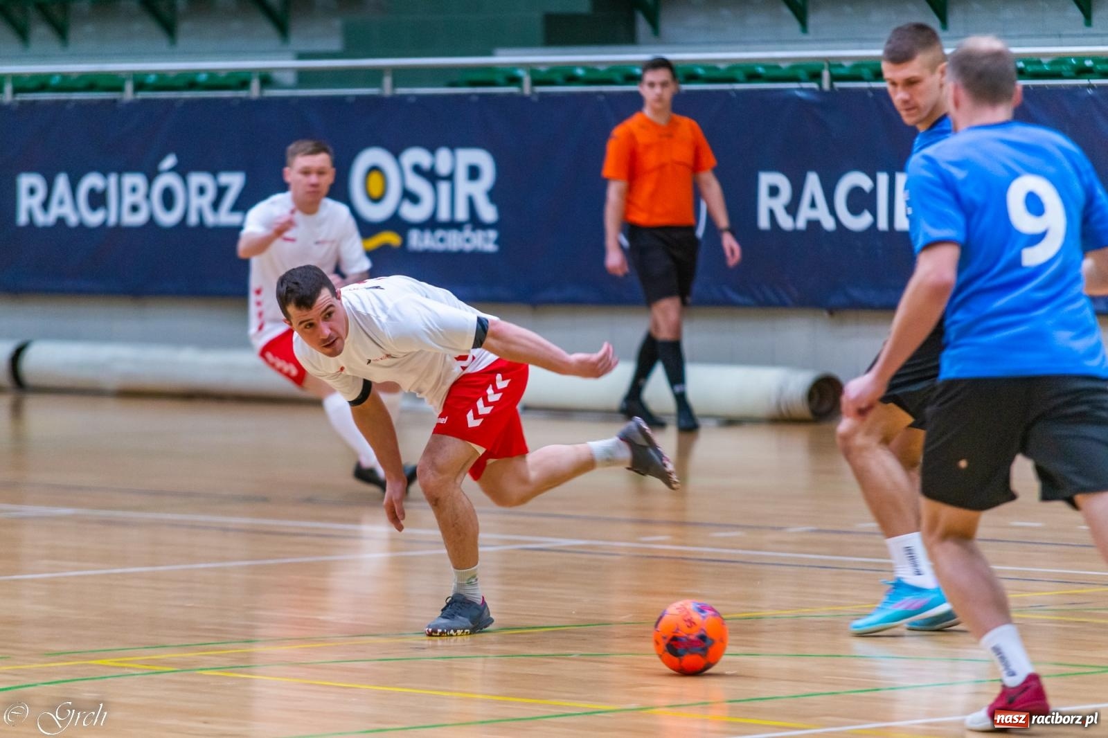 Zdjęcie w galerii na portalu naszraciborz.pl: Pierwszoligowe emocje w HLPN [FOTO] wiadomości z regionu