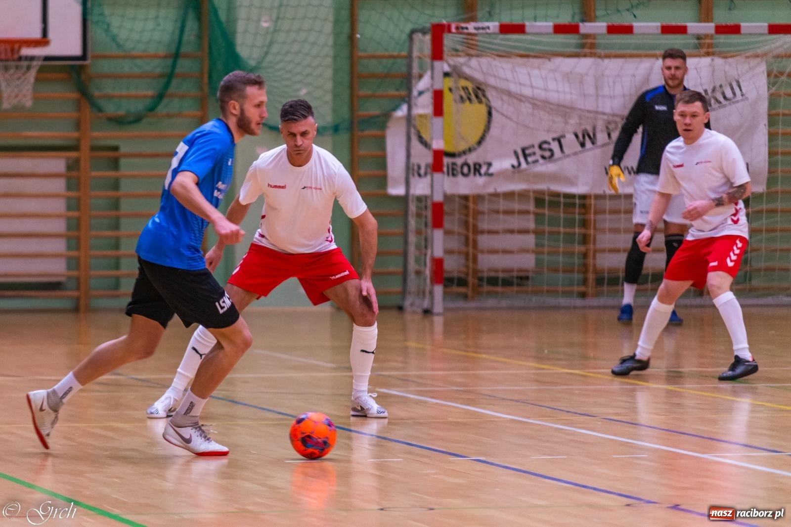 Zdjęcie w galerii na portalu naszraciborz.pl: Pierwszoligowe emocje w HLPN [FOTO] wiadomości z regionu