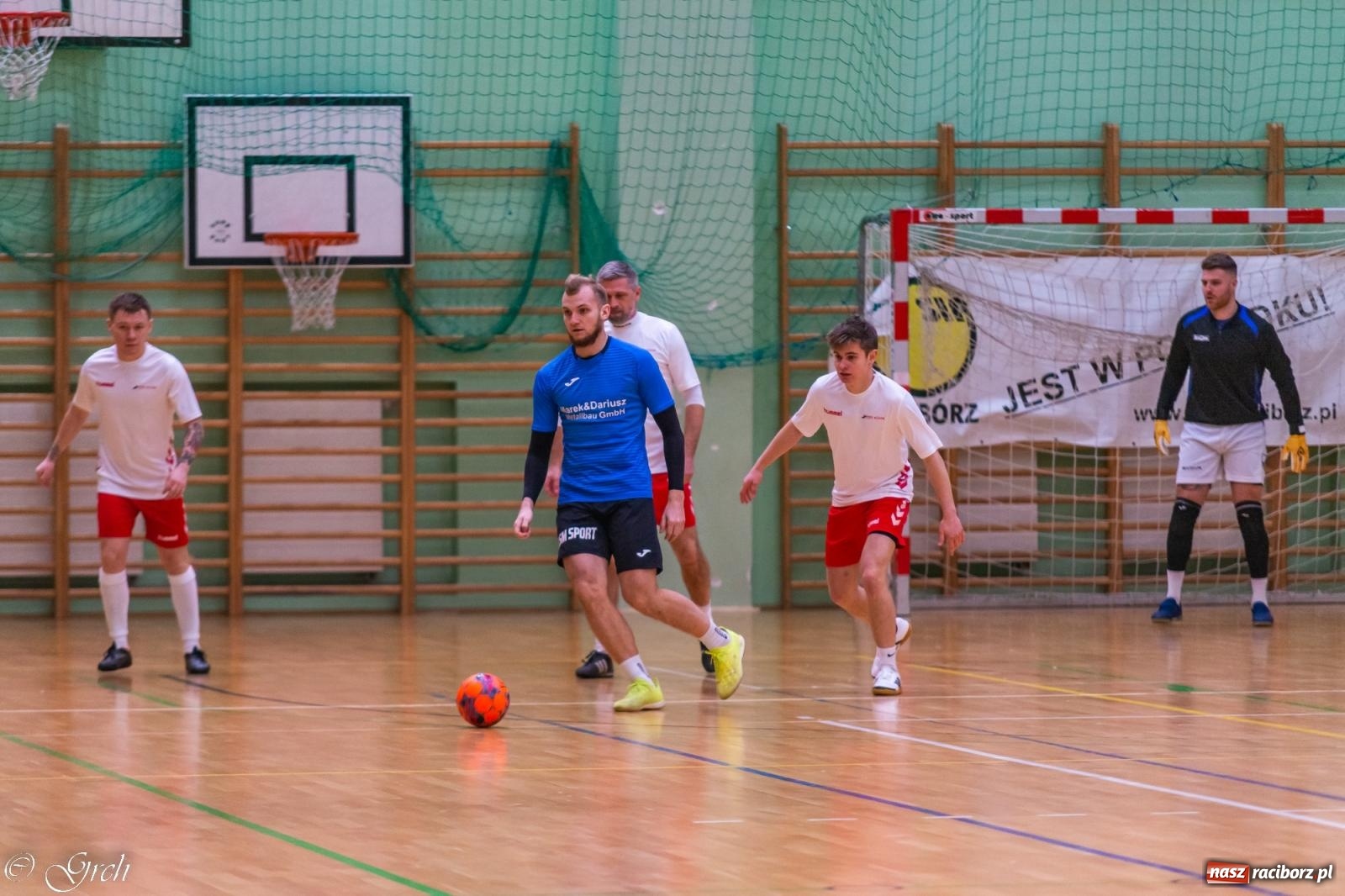 Zdjęcie w galerii na portalu naszraciborz.pl: Pierwszoligowe emocje w HLPN [FOTO] wiadomości z regionu