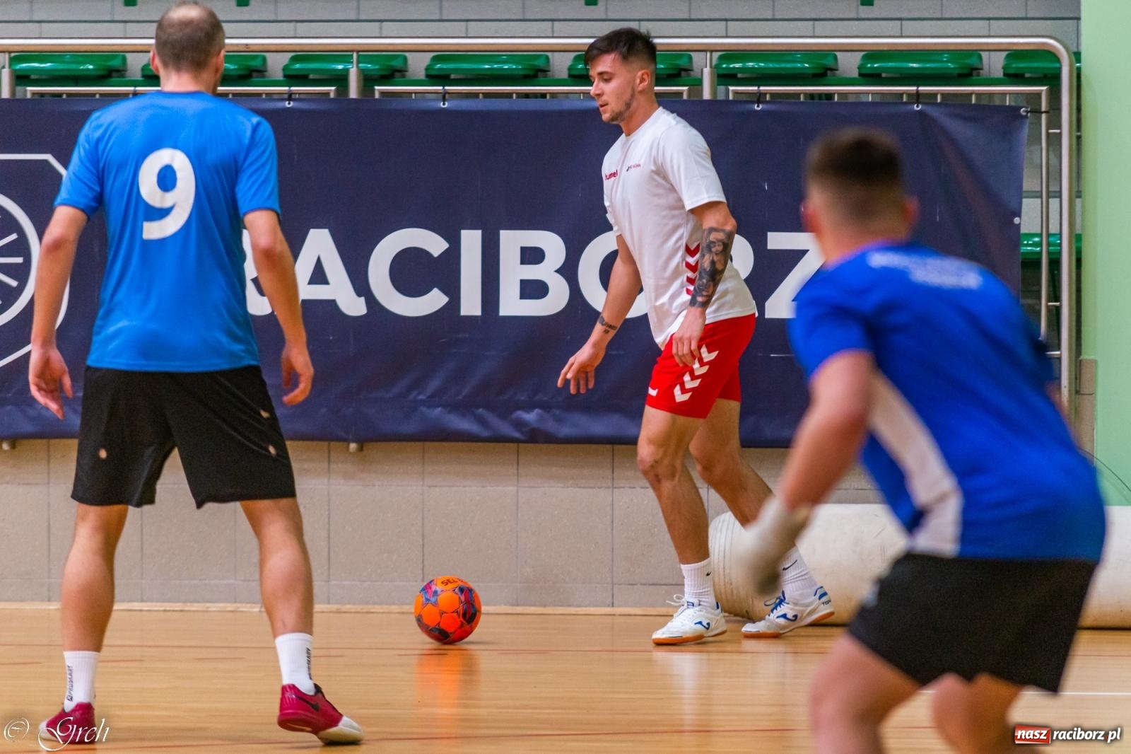 Zdjęcie w galerii na portalu naszraciborz.pl: Pierwszoligowe emocje w HLPN [FOTO] wiadomości z regionu