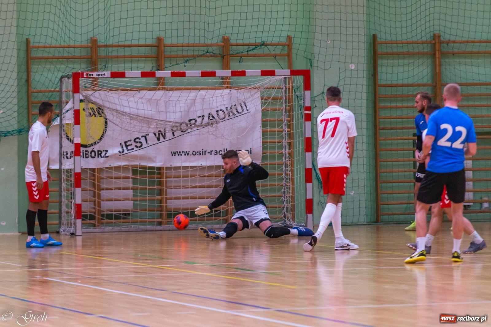 Zdjęcie w galerii na portalu naszraciborz.pl: Pierwszoligowe emocje w HLPN [FOTO] wiadomości z regionu