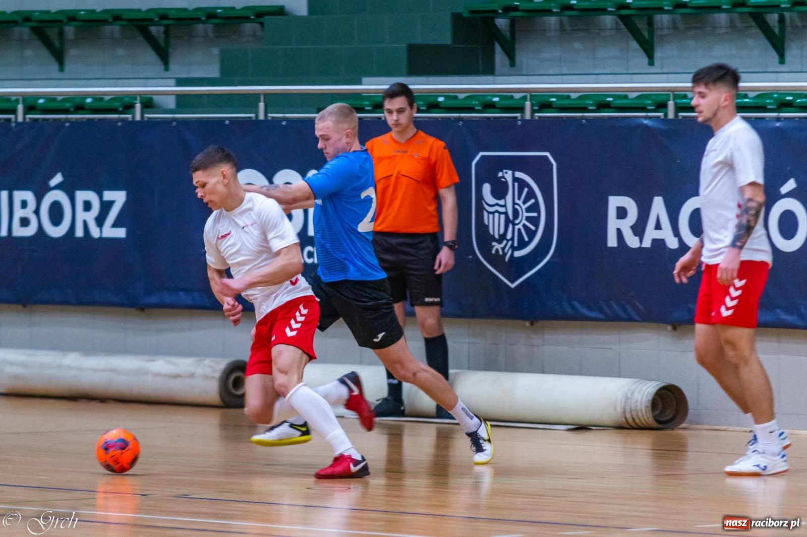 Zdjęcie w galerii na portalu naszraciborz.pl: Pierwszoligowe emocje w HLPN [FOTO] wiadomości z regionu