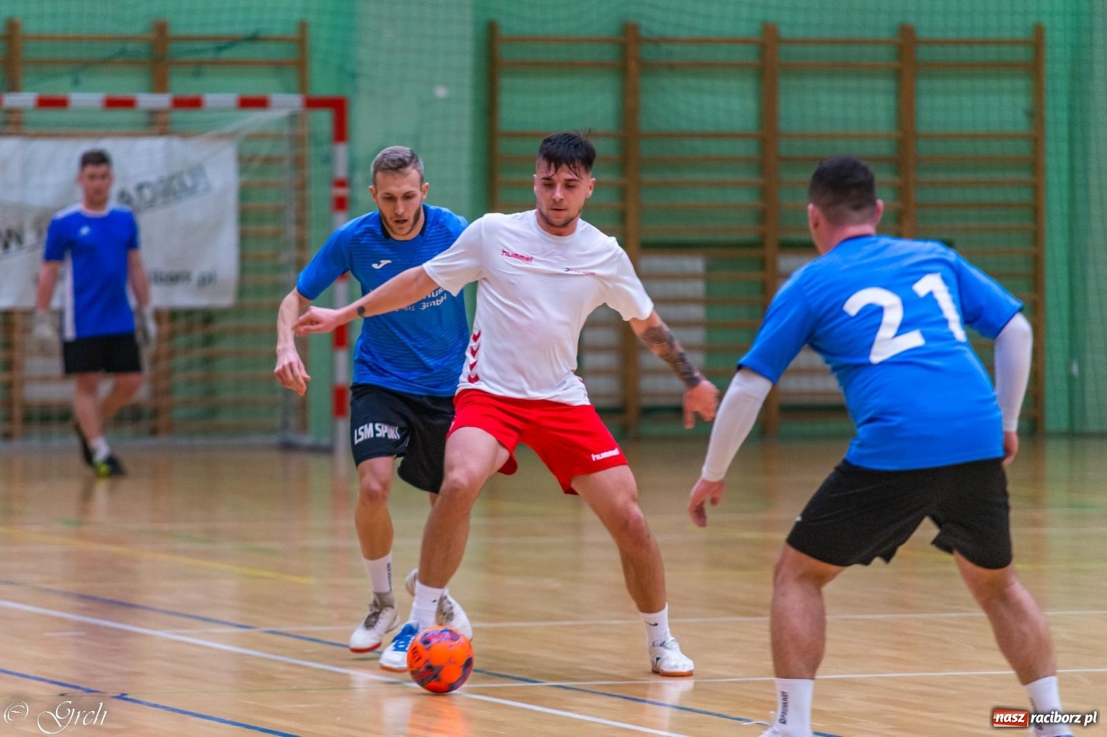 Zdjęcie w galerii na portalu naszraciborz.pl: Pierwszoligowe emocje w HLPN [FOTO] wiadomości z regionu