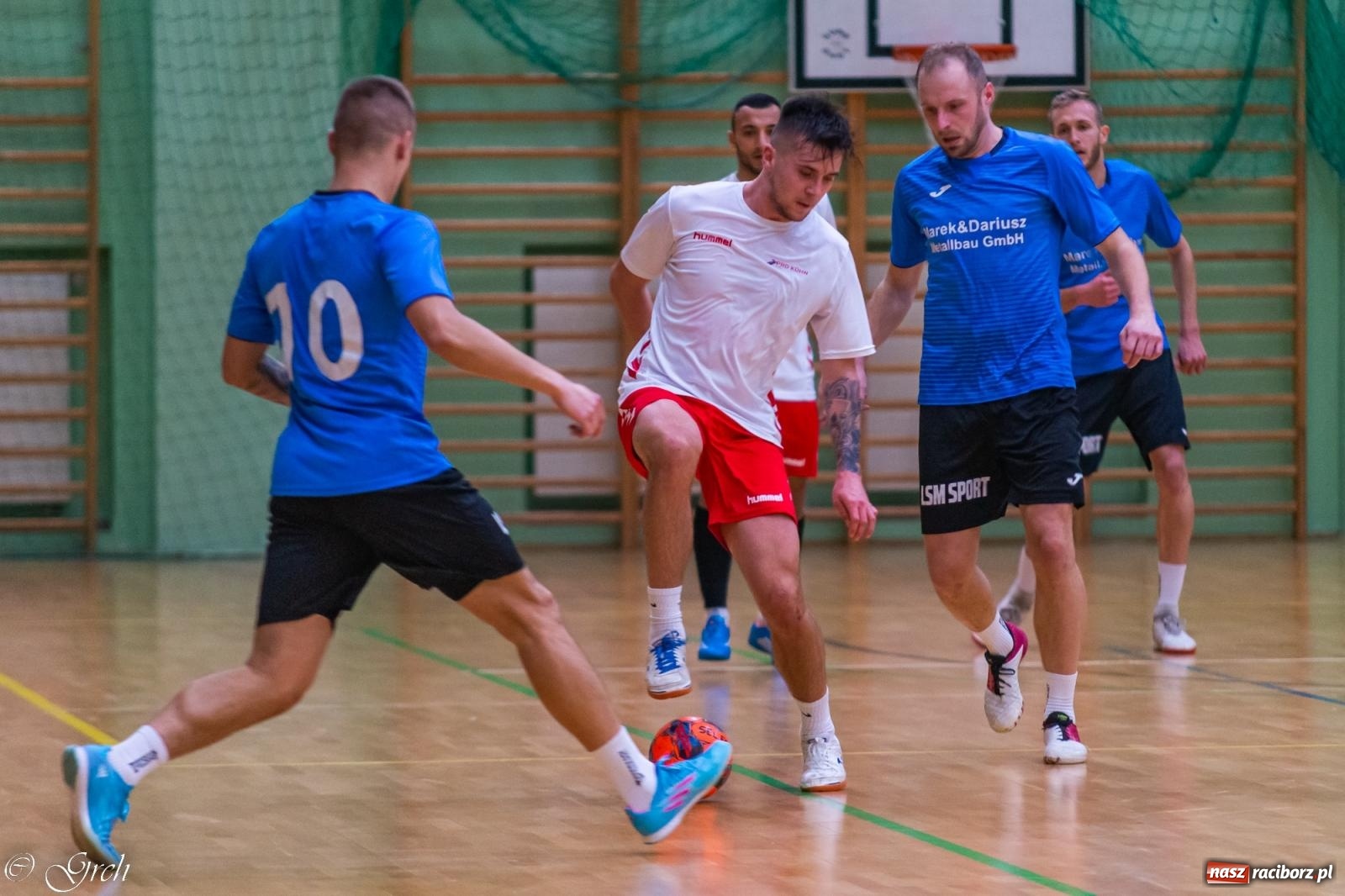 Zdjęcie w galerii na portalu naszraciborz.pl: Pierwszoligowe emocje w HLPN [FOTO] wiadomości z regionu