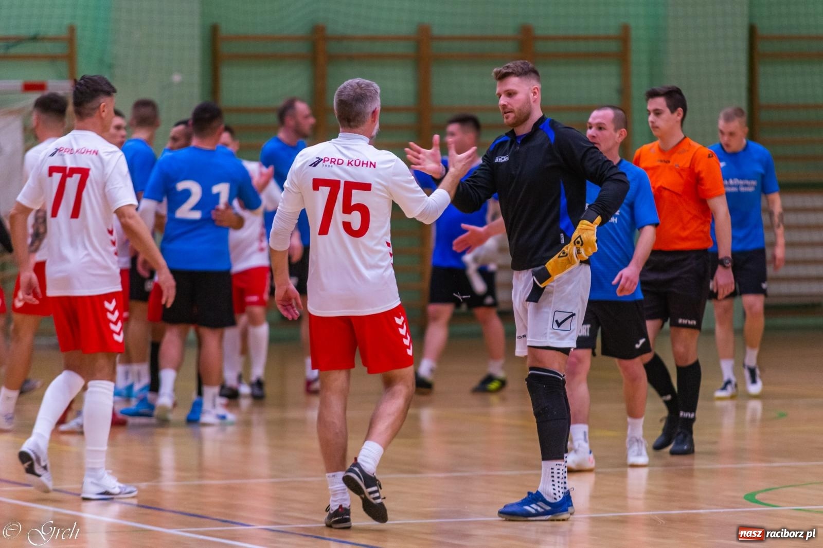 Zdjęcie w galerii na portalu naszraciborz.pl: Pierwszoligowe emocje w HLPN [FOTO] wiadomości z regionu