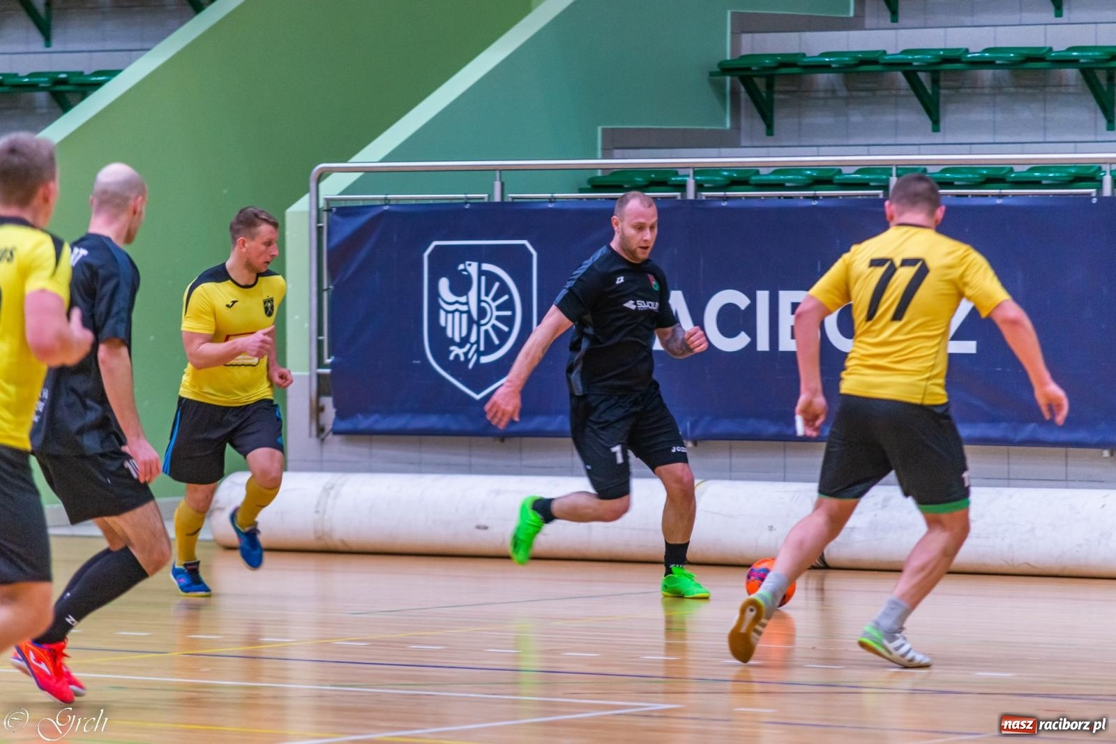Zdjęcie w galerii na portalu naszraciborz.pl: Pierwszoligowe emocje w HLPN [FOTO] wiadomości z regionu