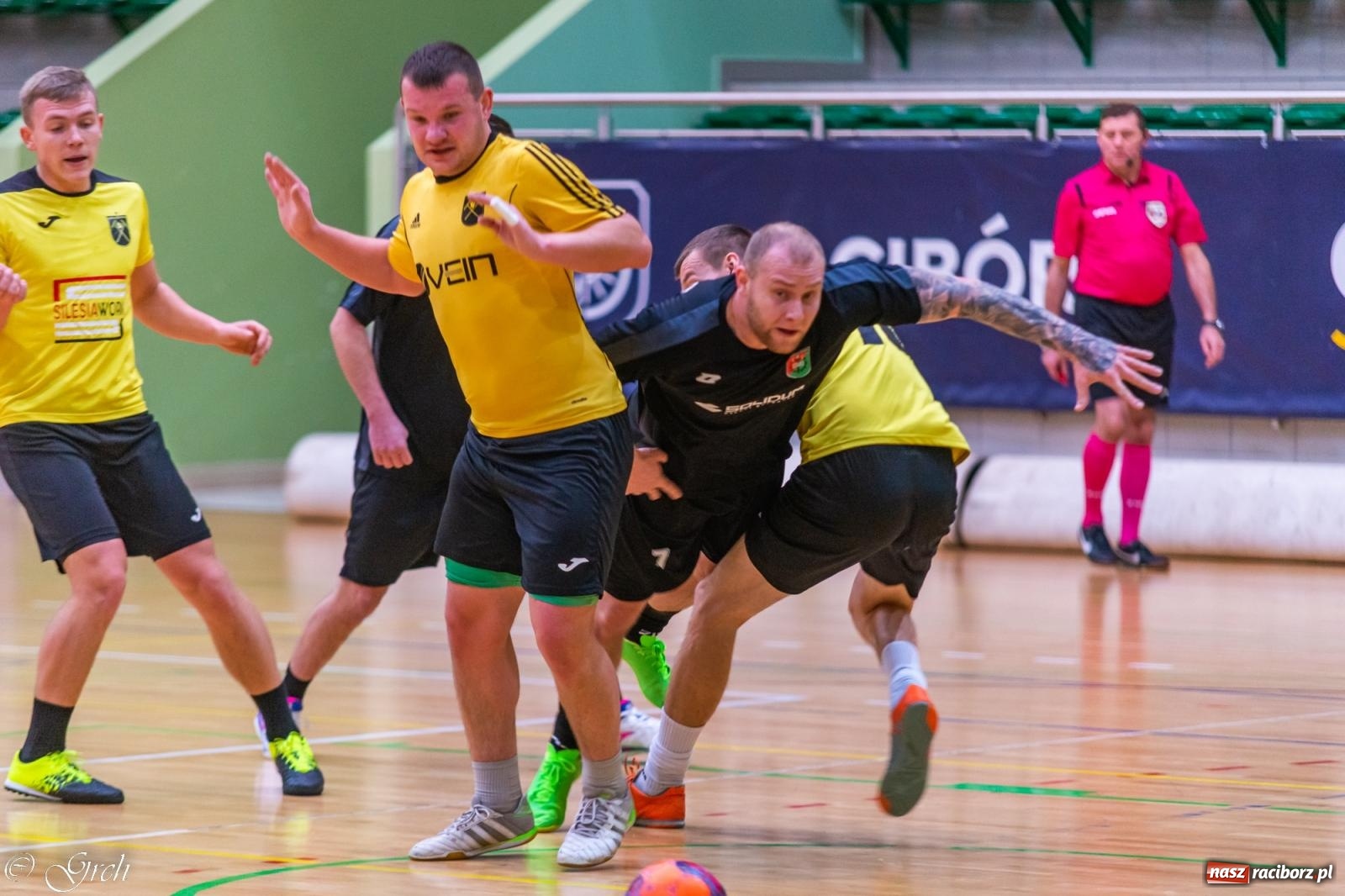 Zdjęcie w galerii na portalu naszraciborz.pl: Pierwszoligowe emocje w HLPN [FOTO] wiadomości z regionu