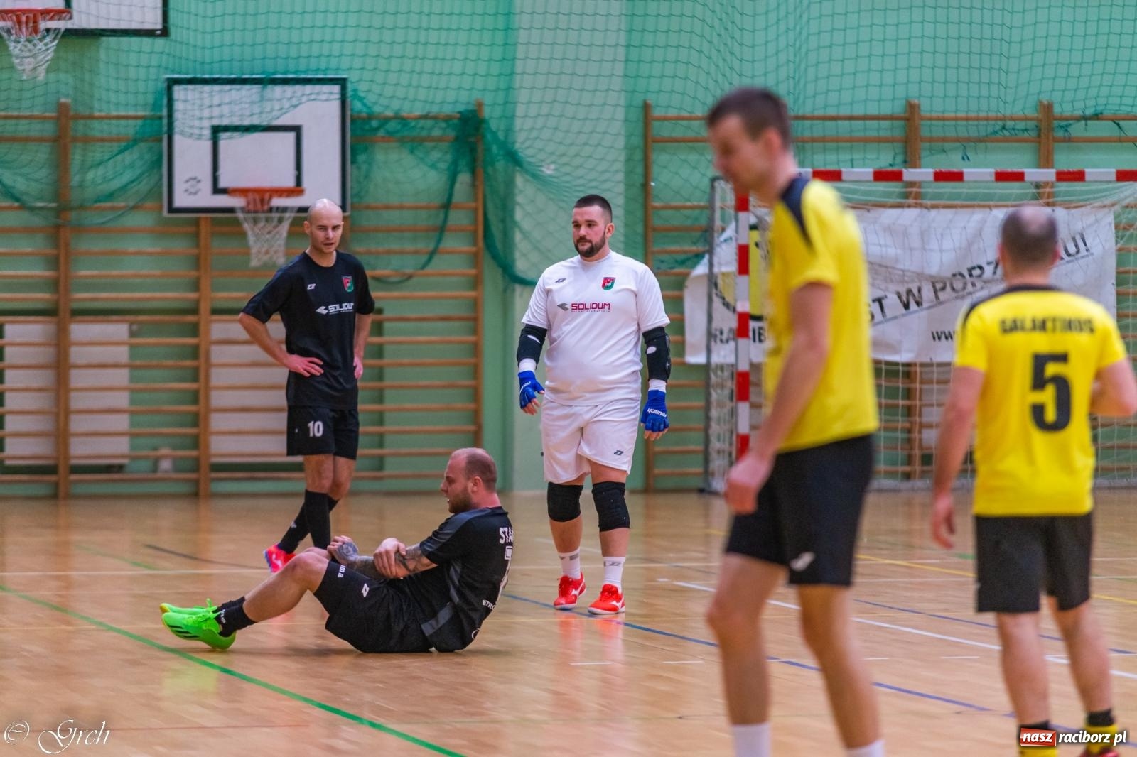 Zdjęcie w galerii na portalu naszraciborz.pl: Pierwszoligowe emocje w HLPN [FOTO] wiadomości z regionu