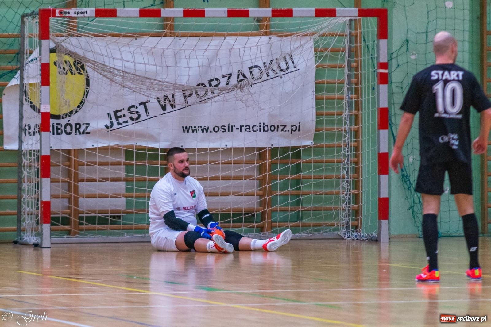 Zdjęcie w galerii na portalu naszraciborz.pl: Pierwszoligowe emocje w HLPN [FOTO] wiadomości z regionu