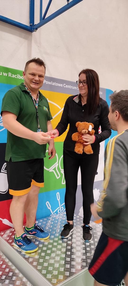 Zdjęcie w galerii na portalu naszraciborz.pl: Na Klasztornej rywalizowały dwójki siatkarskie wiadomości z regionu