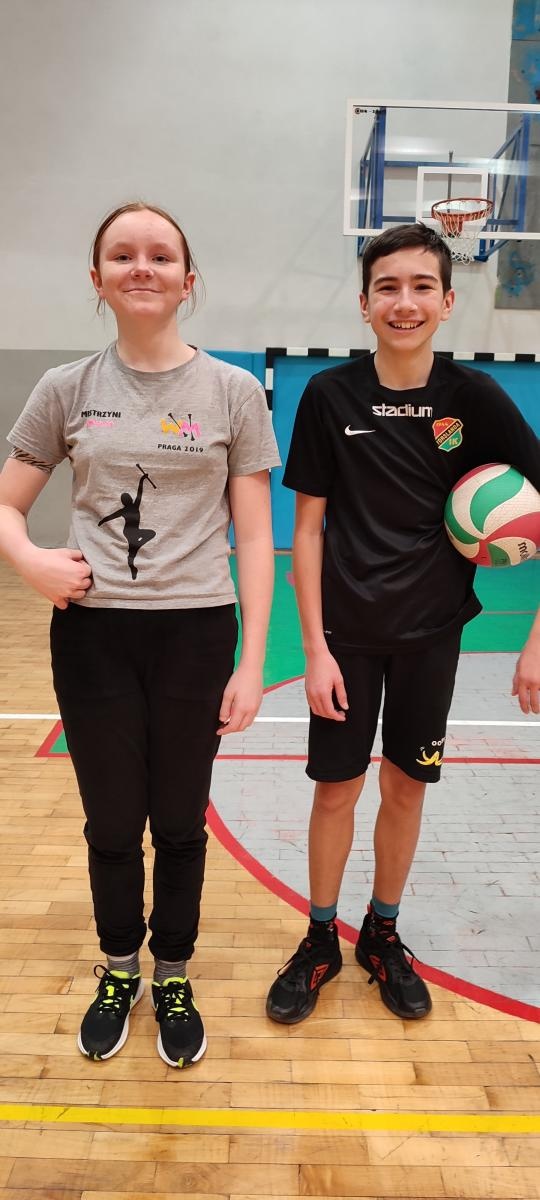Zdjęcie w galerii na portalu naszraciborz.pl: Na Klasztornej rywalizowały dwójki siatkarskie wiadomości z regionu