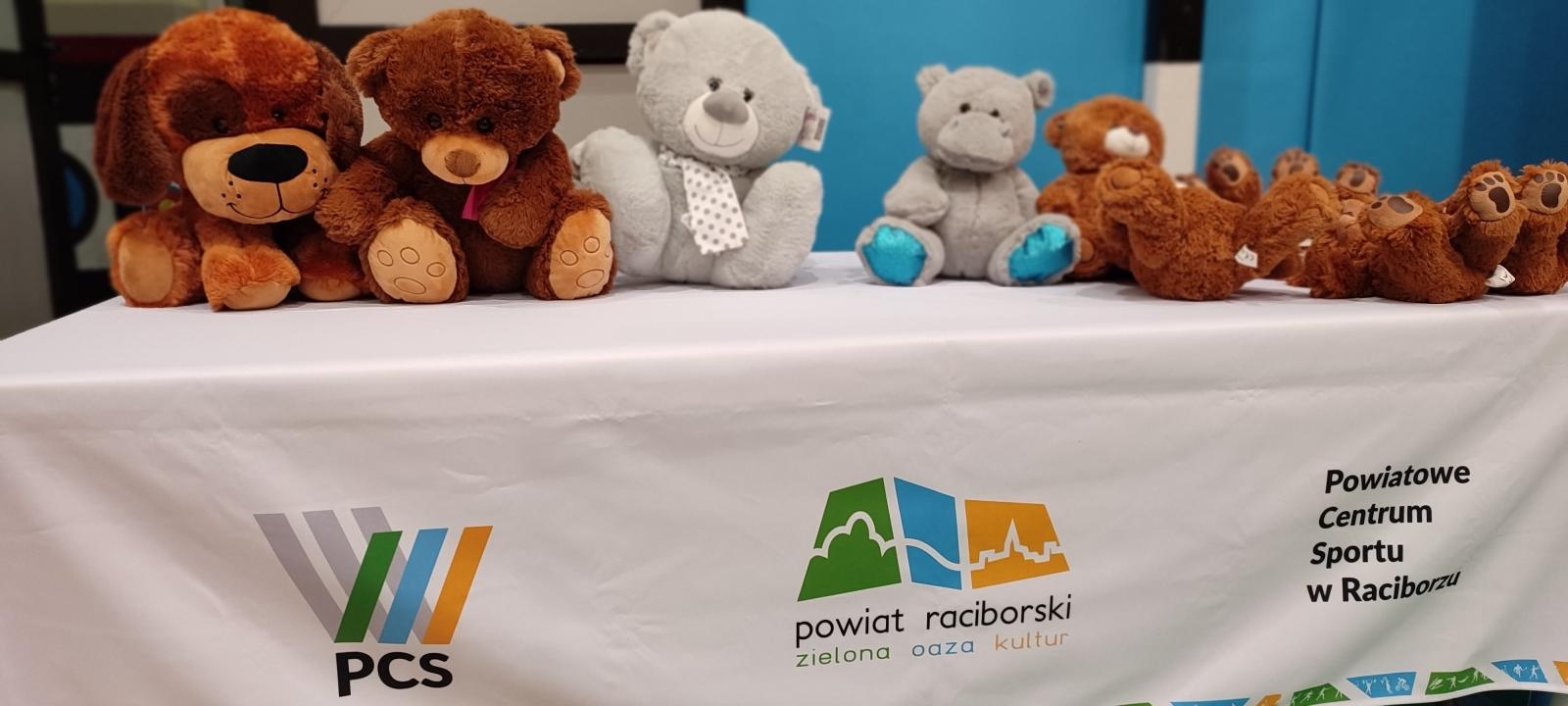 Zdjęcie w galerii na portalu naszraciborz.pl: Na Klasztornej rywalizowały dwójki siatkarskie wiadomości z regionu