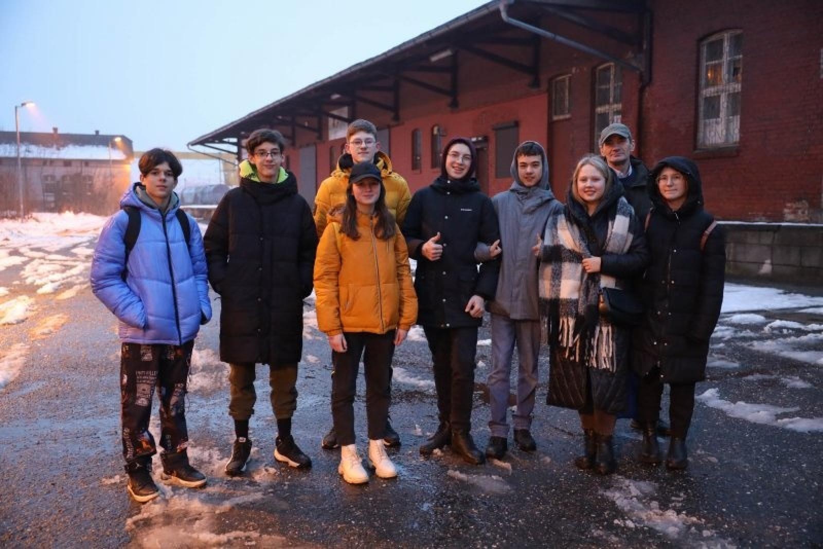 Zdjęcie w galerii na portalu naszraciborz.pl: Młodzi lwowianie odwiedzili Racibórz i swojego kolegę wiadomości z regionu