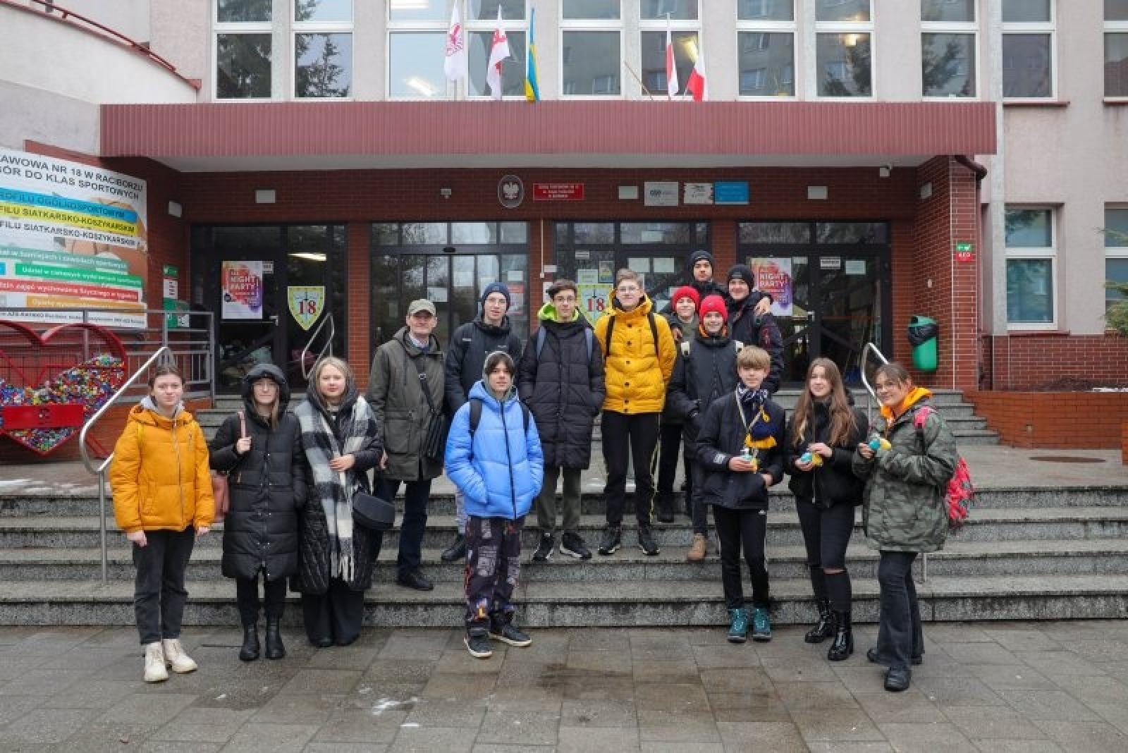 Zdjęcie w galerii na portalu naszraciborz.pl: Młodzi lwowianie odwiedzili Racibórz i swojego kolegę wiadomości z regionu