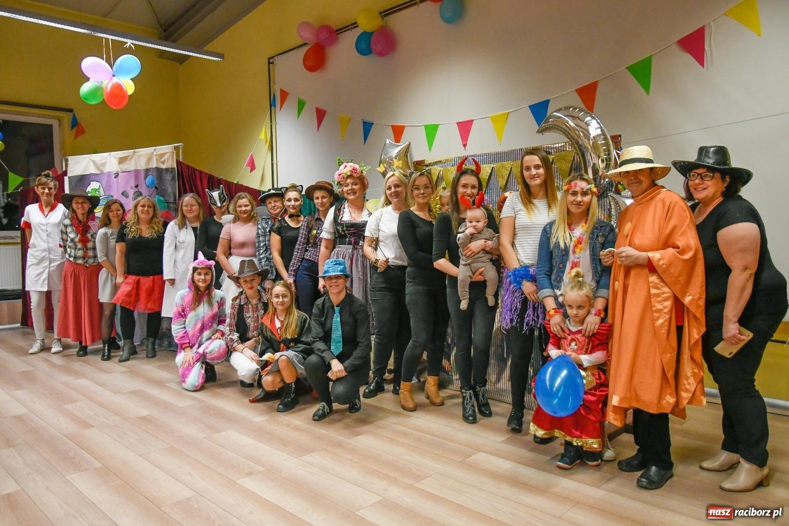 Zdjęcie w galerii na portalu naszraciborz.pl: W Pietrowicach Wielkich bal na 102! [FOTO i WIDEO] wiadomości z regionu