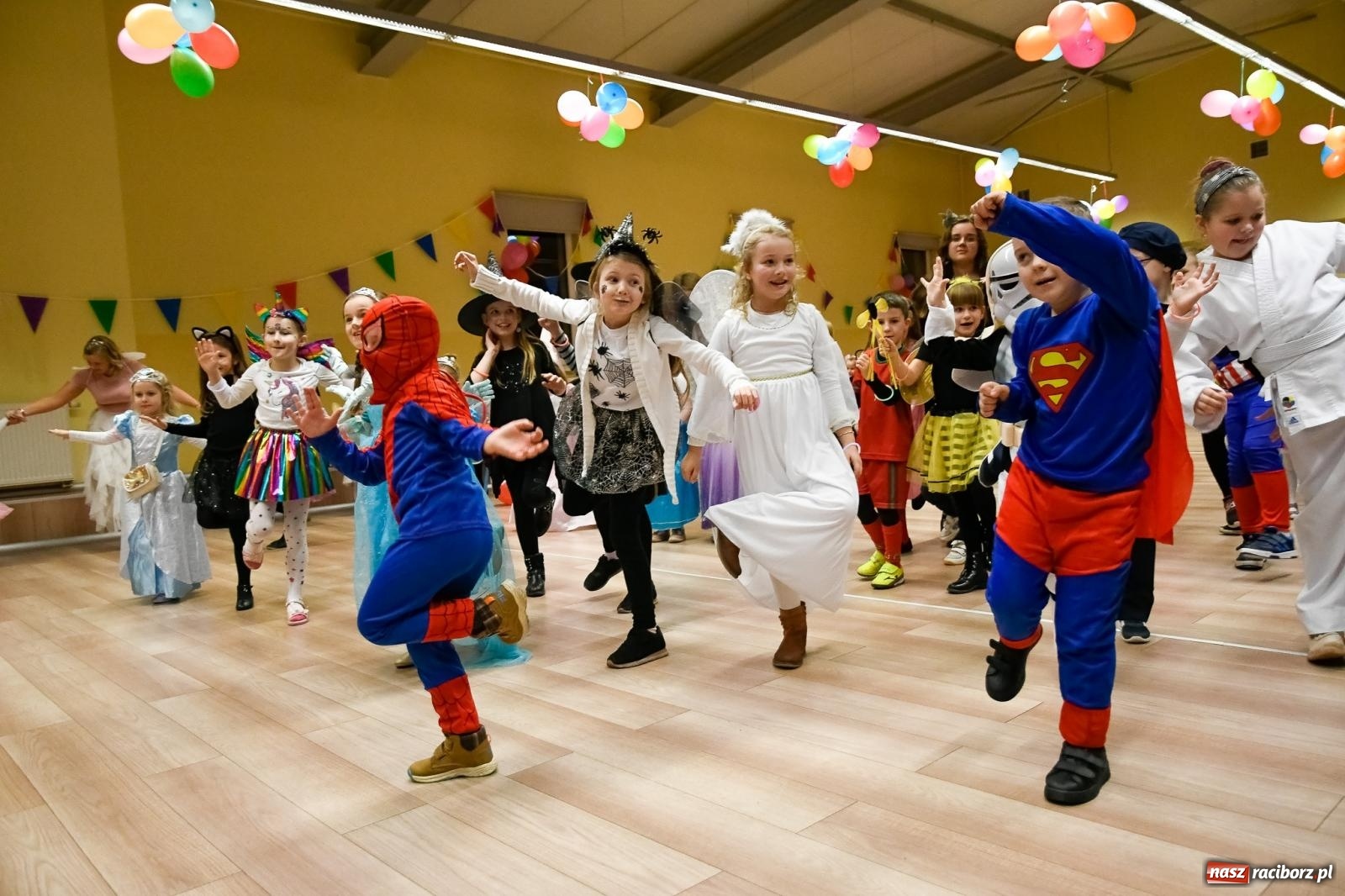 Zdjęcie w galerii na portalu naszraciborz.pl: W Pietrowicach Wielkich bal na 102! [FOTO i WIDEO] wiadomości z regionu