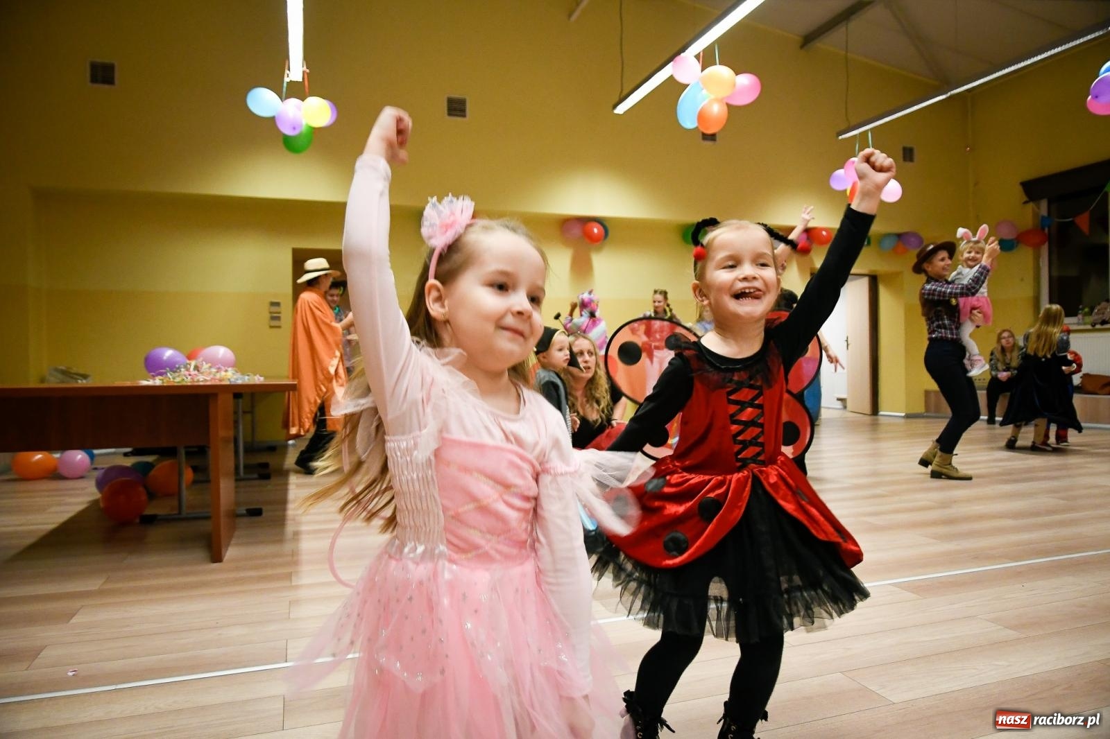 Zdjęcie w galerii na portalu naszraciborz.pl: W Pietrowicach Wielkich bal na 102! [FOTO i WIDEO] wiadomości z regionu