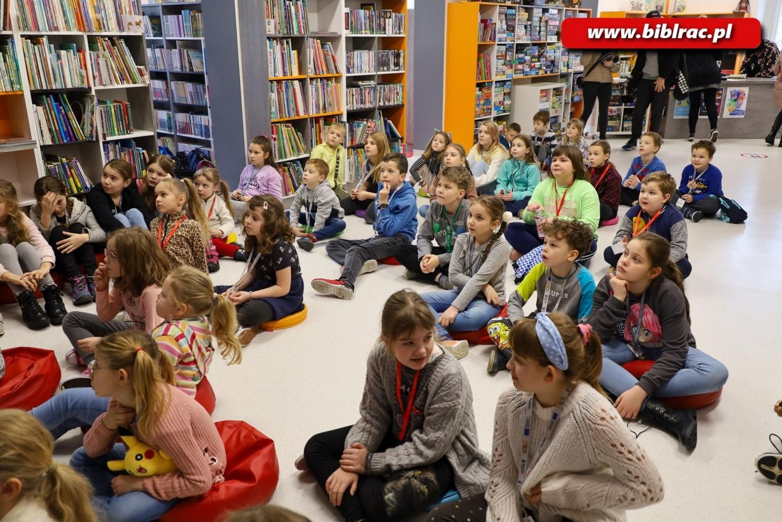 Zdjęcie w galerii na portalu naszraciborz.pl: Filmowe ferie z raciborską biblioteką wiadomości z regionu