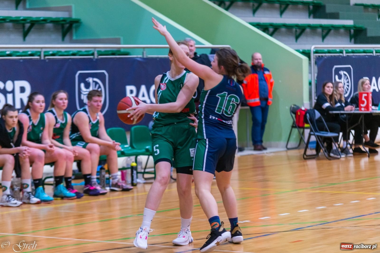 Zdjęcie w galerii na portalu naszraciborz.pl: Lider z Raciborza nie zdobył Olimpii [FOTO i WIDEO] wiadomości z regionu