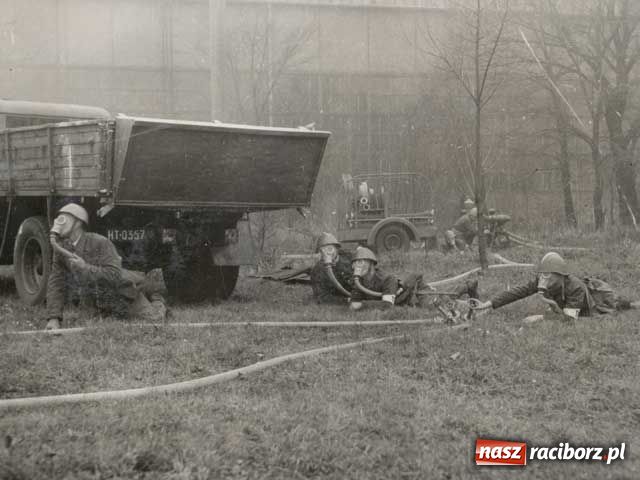 Zdjęcie w galerii na portalu naszraciborz.pl: Rafako na starych zdjęciach wiadomości z regionu